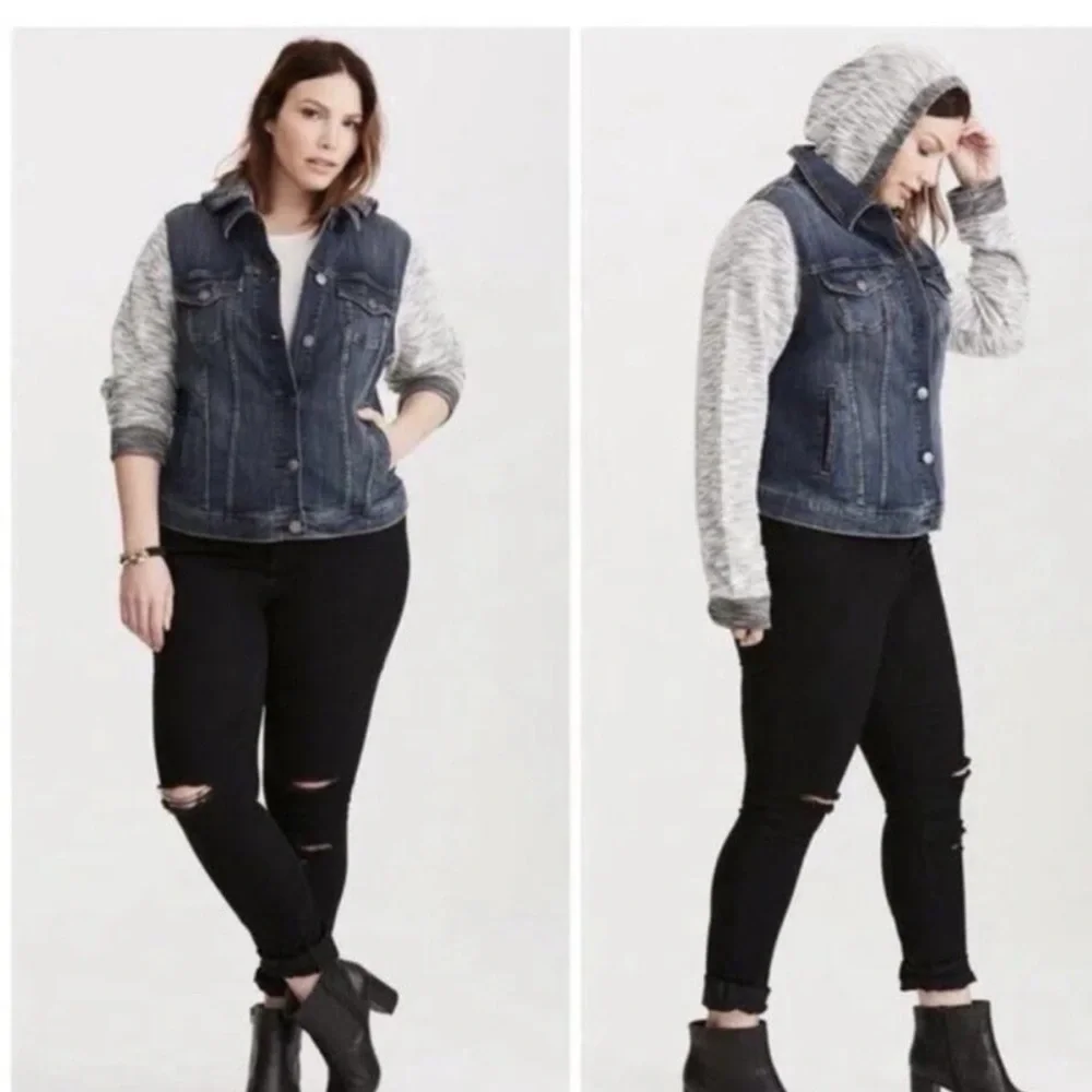 Torrid Denim‎ Jacket with Gray terry Sleeves size 3X - Picture 2 of 8